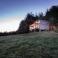 Cabane avec jacuzzi privatif au coeur de la nature, proche Brive