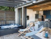 Cabane avec jacuzzi privatif au coeur de la nature, proche Brive - 3