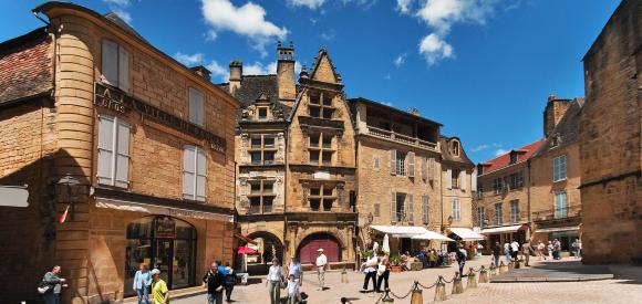 Villa avec Spa Privatif, proche Sarlat