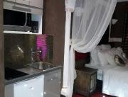 Suite luxueux et romantique, jacuzzi et sauna privatif, Lyon - 8