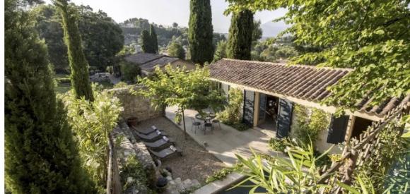 Villa provençale avec patio et bain nordique extérieur, entre Nice et Canne