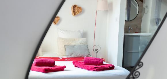 Appartement cosy et sensuel, avec baignoire balnéothérapie, centre historique de Dijon