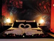 Chambre pour amoureux avec jacuzzi privatif dans le Var - 4