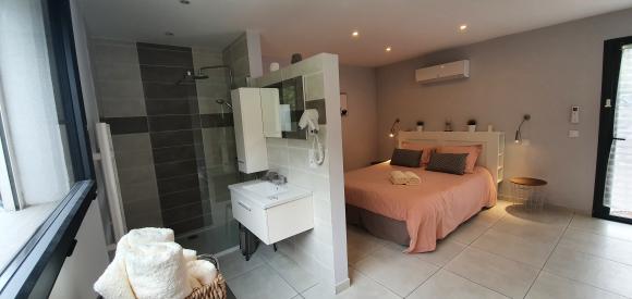 Chambre de charme avec spa privatif, Sanary sur mer