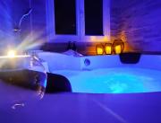 Love room romantique avec jacuzzi privé, Proche La Ciotat - 4