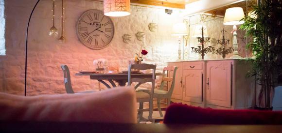 Gîte pour amoureux, balnéo, sauna et lit rond, Ger, Manche