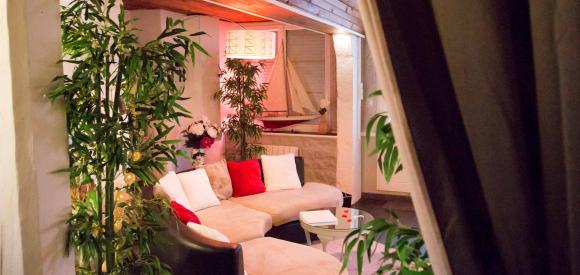 Gîte pour amoureux, balnéo, sauna et lit rond, Ger, Manche