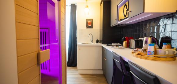 Suite Loveroom avec spa privatif, Seine et Marne