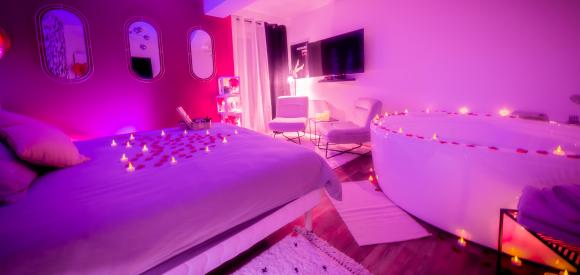 Suite Le Secret - Loveroom avec spa privatif