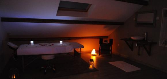 Love Room de 110 m² avec jacuzzi proche Sarlat.