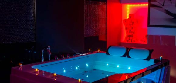 Suite de charme avec balnéo privative, proche Avignon et st Remy de Provence