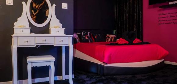Suite de charme avec balnéo privative, proche Avignon et st Remy de Provence