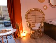 Gîte romantique avec jacuzzi et sauna privatif, 20 min de Nantes - 3