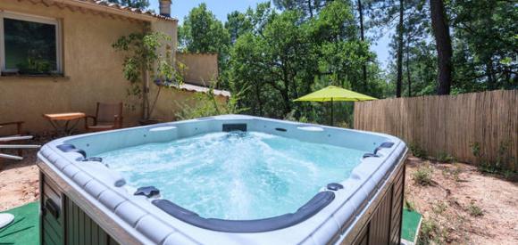 Suite avec jacuzzi et solarium privé, Mont Ventoux