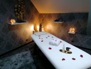 Suite love avec spa et douche sensorielle proche de Rennes - 5