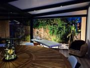 Love Room à Biscarrosse, avec jacuzzi, lit rond, écran géant et salle de massage - 1