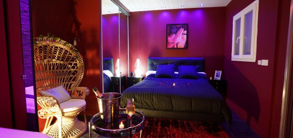 Jacuzzi privé intérieur à 8 km de Toulouse