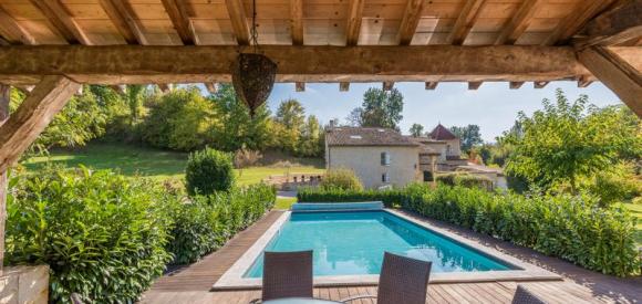 Gîte de charme avc jacuzzi privé, proche de St Emilion