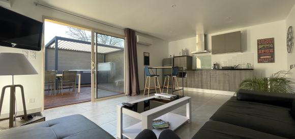Villa avec Spa Privatif, proche Sarlat