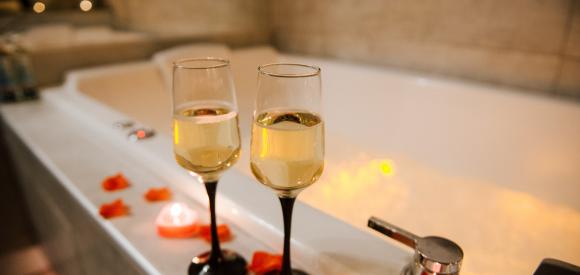 Suite Romantique avec jacuzzi au cœur de Perpignan