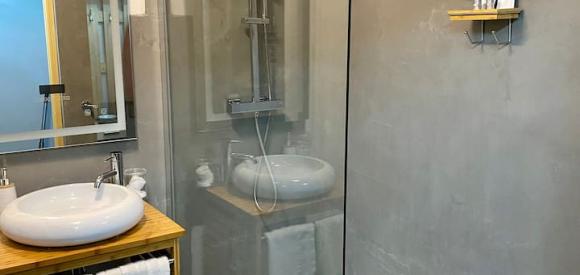 Appartement avec jacuzzi privé pour amoureux, Epernay