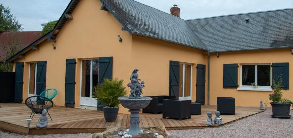 Maison cosy pour 2 ou 4 personnes avec piscine chauffée intérieure, Orne