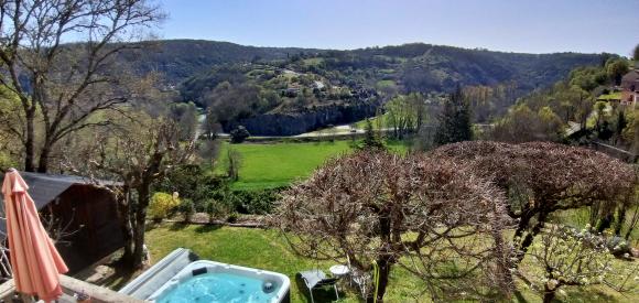 Petite maison cosy avec spa privatif près Rocamadour