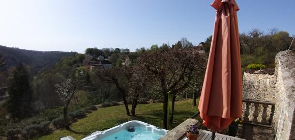 Petite maison cosy avec spa privatif près de Rocamadour