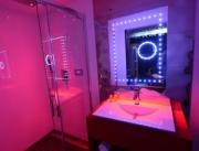 Suite glamour avec spa privatif et sauna, Dijon - 12
