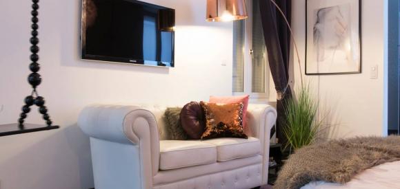 Villa pour parenthèse coquine avec spa privatif, Nantes