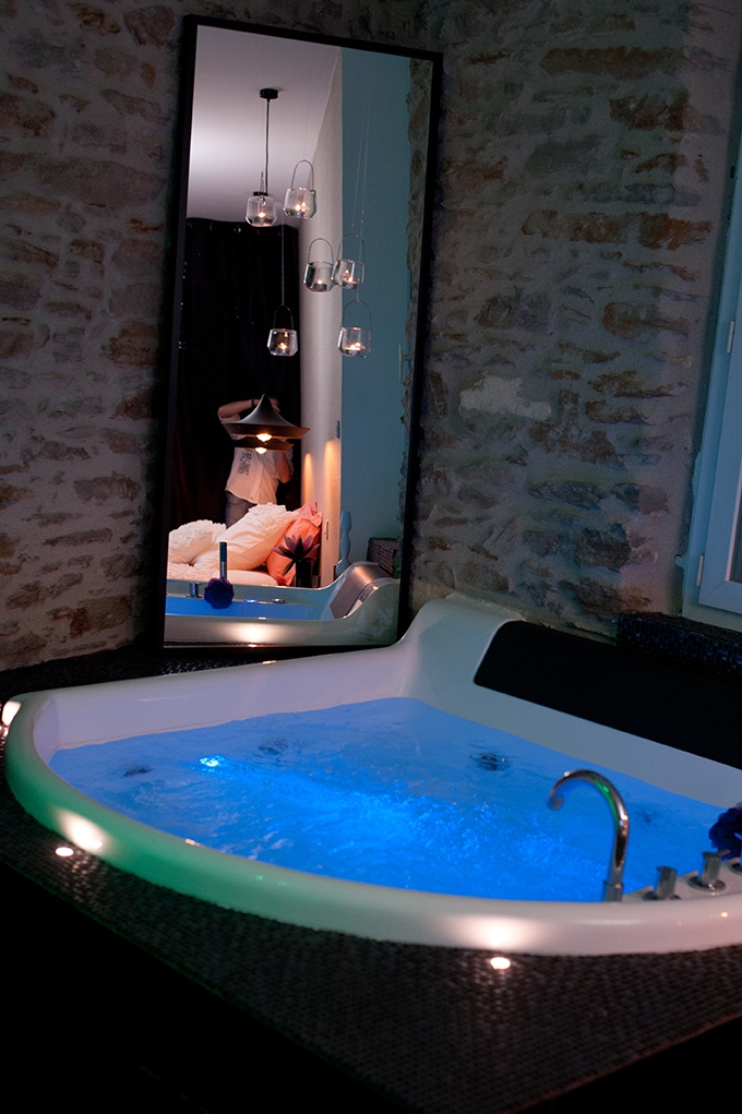 Jacuzzi privatif nantes Jacuzzi privatif nantes