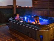 Cabane perchée avec jacuzzi privatif, vue sur la nature, Brive - 1