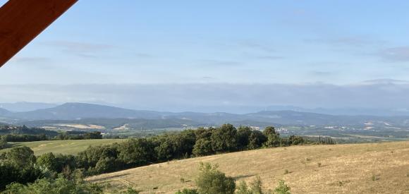 Cabane perchée "A perte de vue" avec spa privatif, près Carcassonne