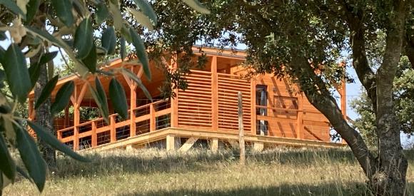 Cabane perchée "A perte de vue" avec spa privatif, près Carcassonne