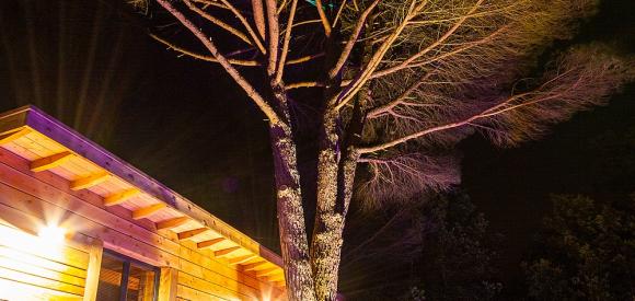 Cabane avec spa & piscine privés en Dordogne