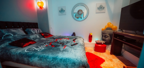 Love room, Suite spa privatif sauna jaccuzi, Nice