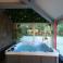 Loveroom de charme bien-être avec jacuzzi privé, Haut Var