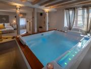 Suite de charme avec Jacuzzi et sauna traditionnel privatifs à 1h de Paris - 4