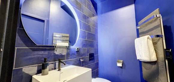 Suite Cocon Blanc avec Spa/Jacuzzi privatif à 45min de Lyon