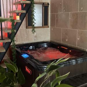 Charmante Maison avec Jacuzzi, proche Cap d'agde, Hérault