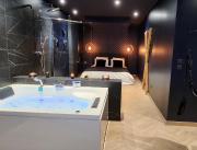 Suite sensuelle et romantique, Sauna et jacuzzi privatif, Aix les Bains - 23