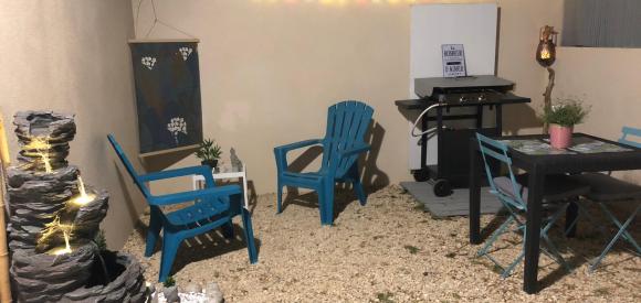 Studio pour deux avec spa privatif, au pied du Luberon