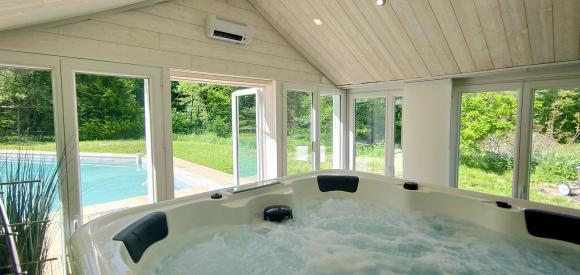 Love Villa avec spa privatif et pièce secrète, Haute Savoie