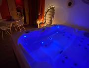 Gîte romantique avec jacuzzi et sauna privatif, 20 min de Nantes - 1