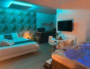 Gîte Romantique avec Jacuzzi privatif, 20 min de Nantes - 1