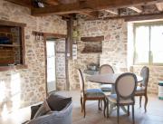 Maison avec spa privé de nage, sauna et lit hydro massant, Haute Vienne - 11