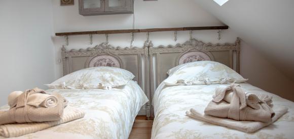 Maison avec spa privé de nage, sauna et lit hydro massant, Haute Vienne