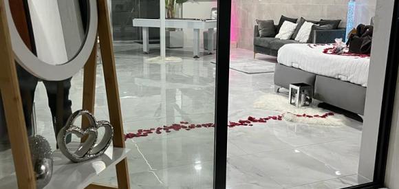 Suite d'exception avec spa, sauna et piscine privative 30 min de Grenoble