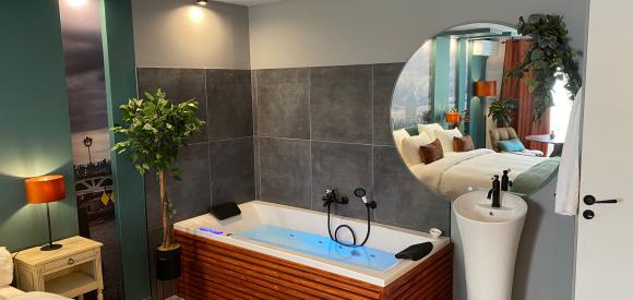 Suite Luxe et Charme  avec Baignoire jacuzzi, proche Bordeaux