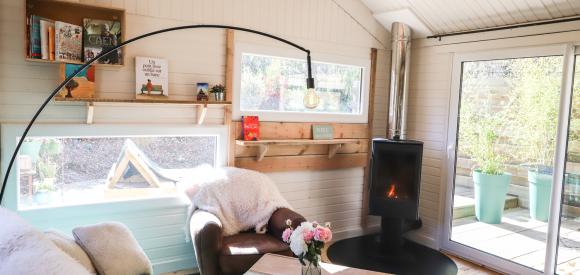 Chalet avec jacuzzi privatif et poêle à bois, proche Caen
